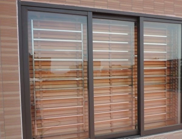 Thi công cửa sổ mở trượt